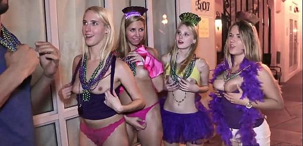  Sexy friends fuck at mardi gras
